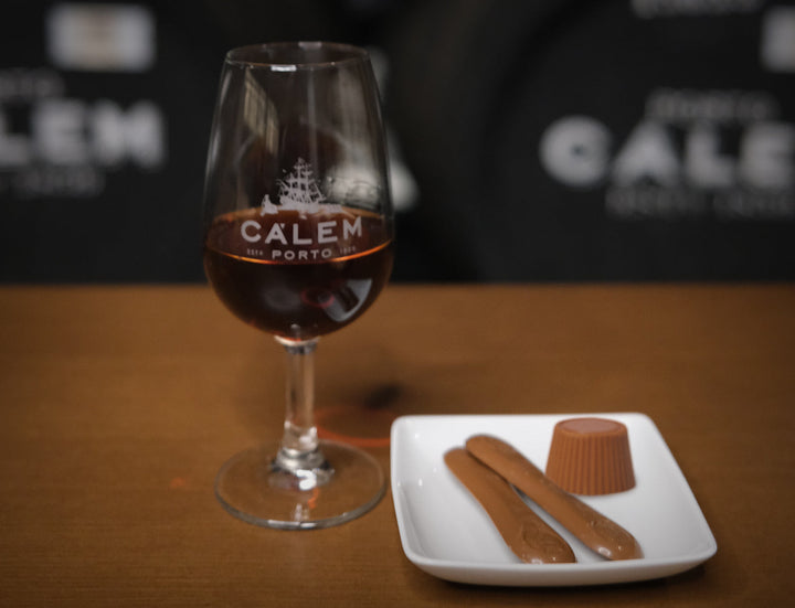 VINHO DO PORTO E CHOCOLATE: DOIS PRAZERES IRRESISTÍVEIS, AINDA MELHORES QUANDO SE JUNTAM